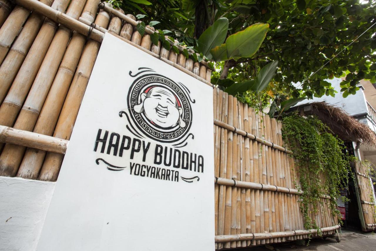 Happy Buddha Yogyakarta Bagian luar foto
